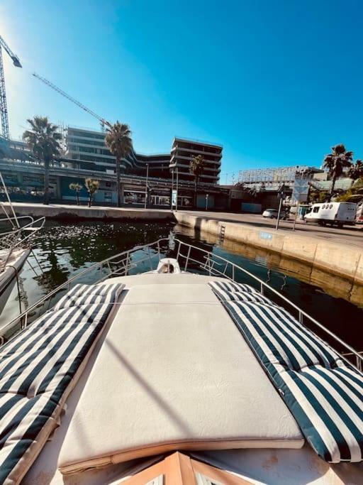 Vintage Classic 70S Boat! Otel Sant Adria de Besos Dış mekan fotoğraf