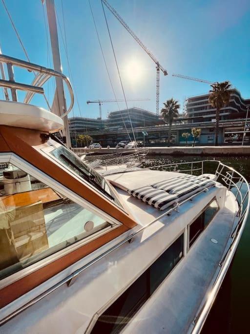 Vintage Classic 70S Boat! Otel Sant Adria de Besos Dış mekan fotoğraf